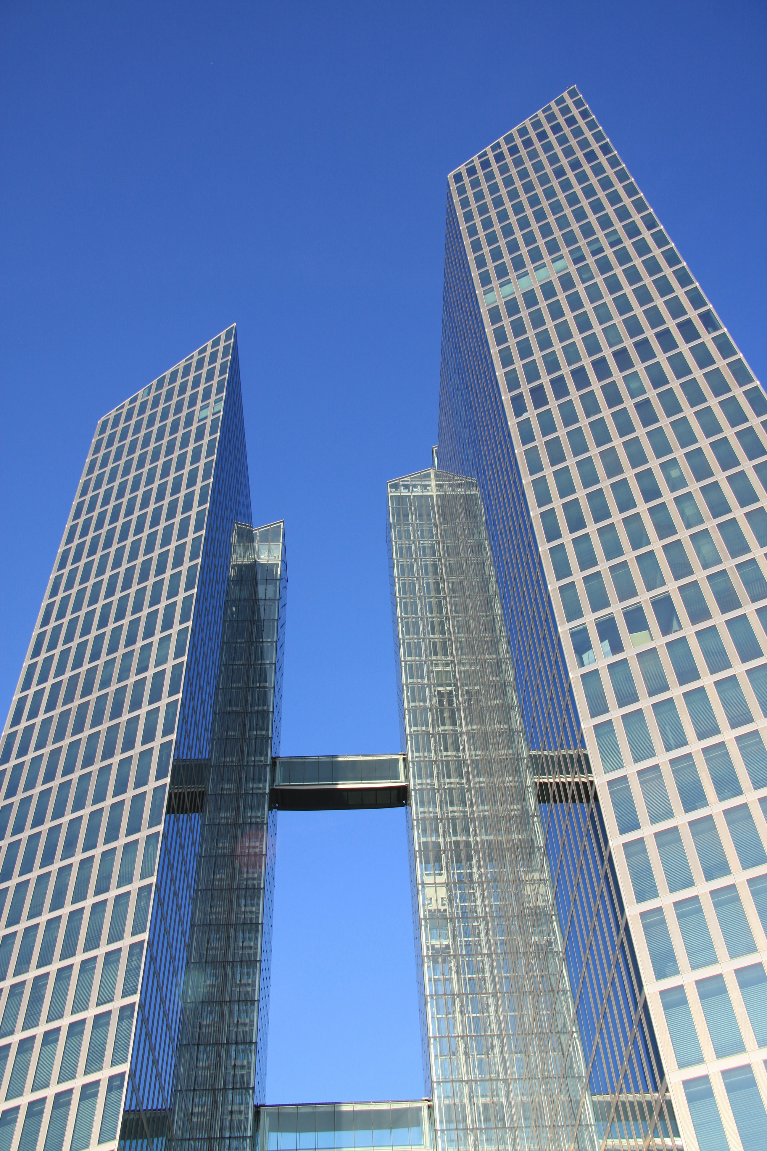 Development Partners - Highlight Towers Munich